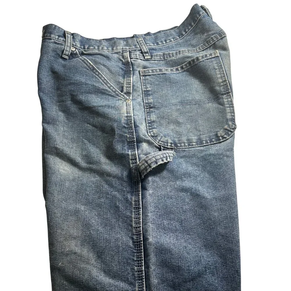 Authentic Issue Thrashed Wrangler Mens Relaxed Denim Carpenter Jeans SZ 32x34 - Picture 11 of 16